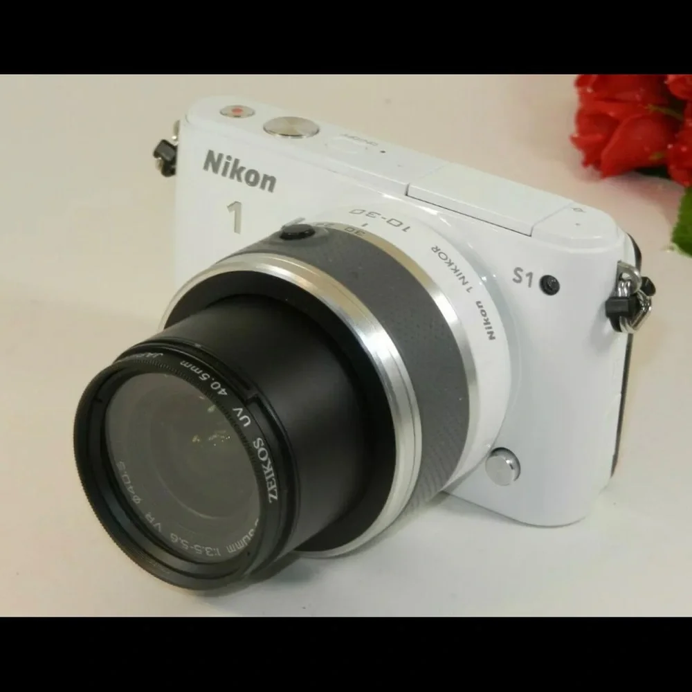 Nikon 1 S1 10.1MP Digital Camera - White (Kit w/ 11-27.5mm Lens) Pre-Owned